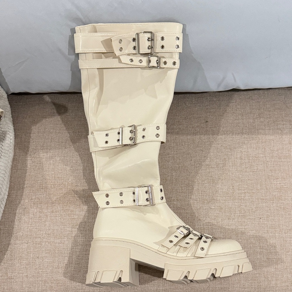 Cream Knee-High Buckle Boots